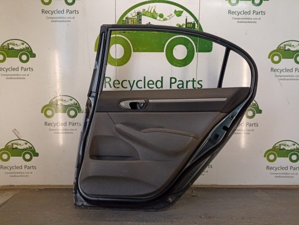 Puerta Trasera Derecha Honda Civic 8va (04373727) Lp