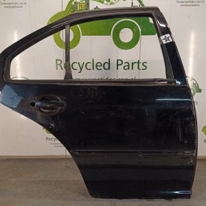 Puerta Trasera Derecha Vw Bora (03743303)