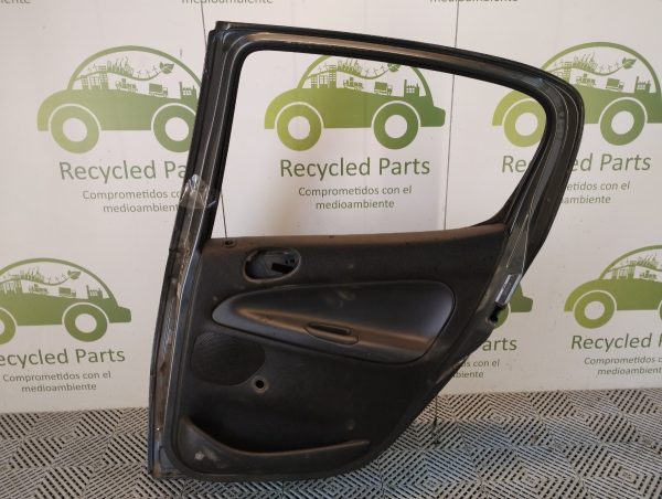 Puerta Trasera Derecha Peugeot 206 (05138543)