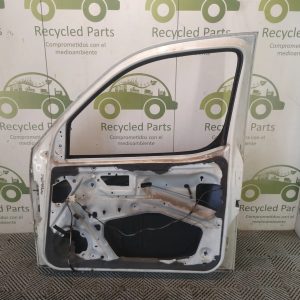 Puerta Delantera Derecha Peugeot Partner (04698100)