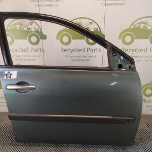Puerta Delantera Derecha Renault Megane 2 (05802576)