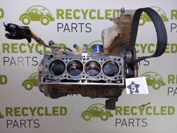 Motor Renault Sandero 1.6 16v (04289993)