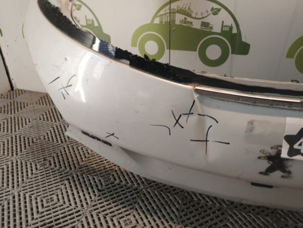 Porton Trasero Peugeot 208 (05944253)