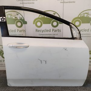 Puerta Delantera Derecha Honda City (04898845)