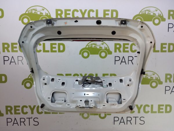 Porton Trasero Ford Fiesta Kd (04788363) Lp