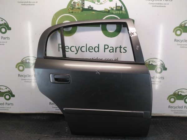 Puerta Trasera Derecha Chevrolet Astra (04444083)