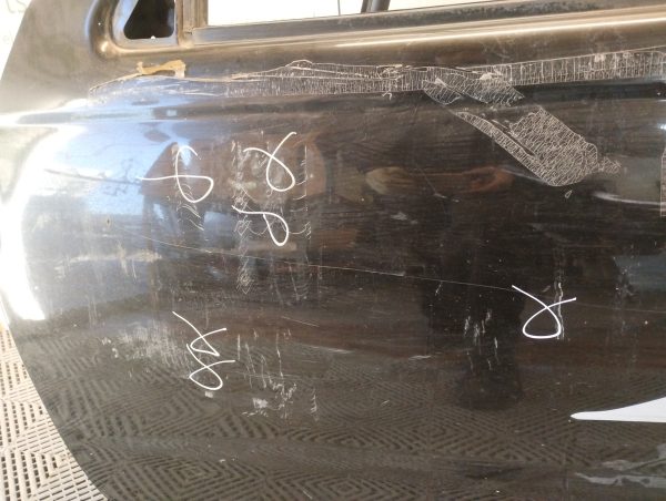 Puerta Delantera Izquierda Nissan Frontier (04978885)