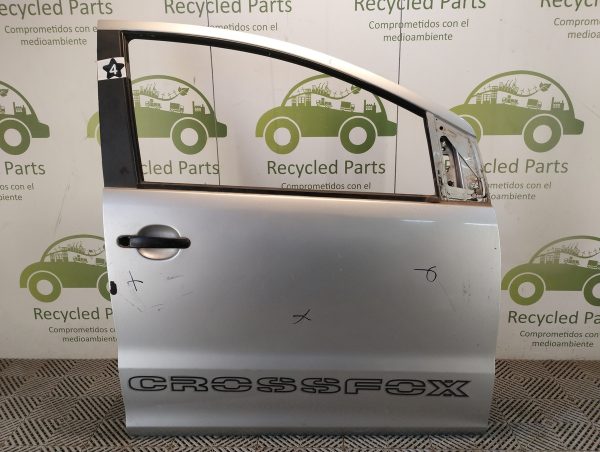 Puerta Delantera Derecha Vw Fox Lv (05501685)
