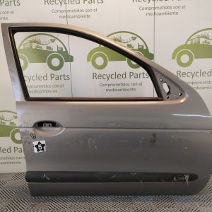 Puerta Delantera Derecha Renault Megane 1 (05158115)