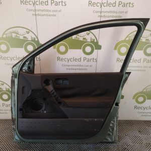 Puerta Delantera Derecha Renault Megane 2 (05802576)