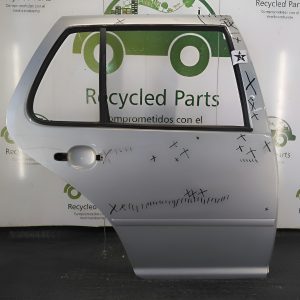 Puerta Trasera Derecha Vw Golf Mk4 Mk5 (04544755)