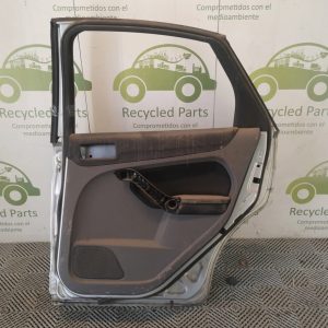 Puerta Trasera Derecha Ford Focus 2 (03231292)