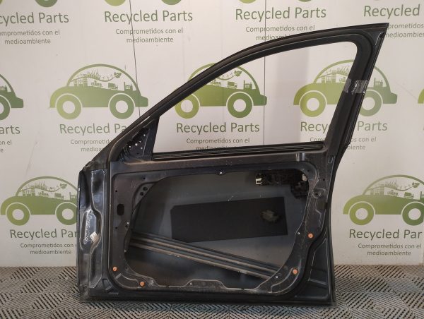 Puerta Delantera Derecha Mercedes Benz C250 (02650956)