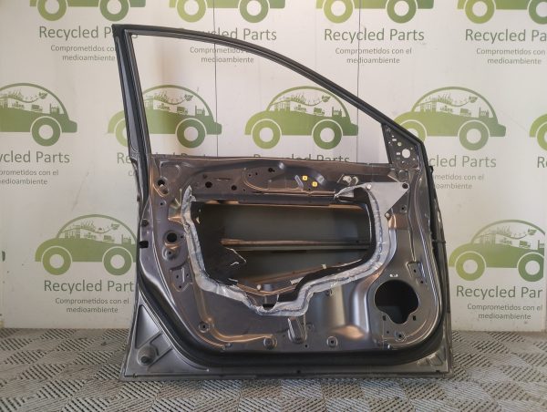 Puerta Delantera Izquierda Honda Crv 3ra (05759280)