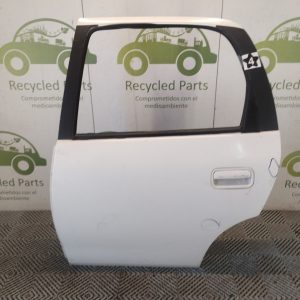 Puerta Trasera Izquierda Chevrolet Corsa (06818301)