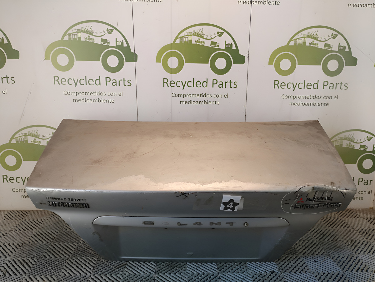 Tapa De Baul Mitsubishi Galant (01736603)