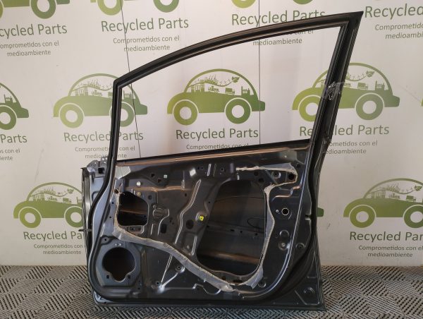 Puerta Delantera Derecha Honda Fit Li (05452195)