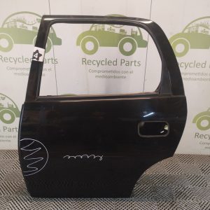 Puerta Trasera Izquierda Chevrolet Corsa (06145193)