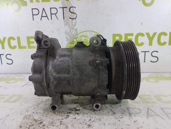 Compresor De A/a Renault Kangoo 1.6 (06074687)