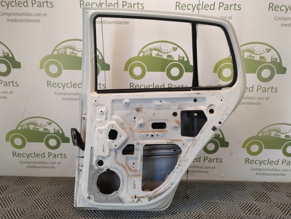 Puerta Trasera Derecha Vw Fox Ln (05662913)