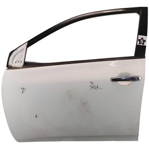 Puerta Delantera Izquierda Toyota Corolla G10 (06131626)