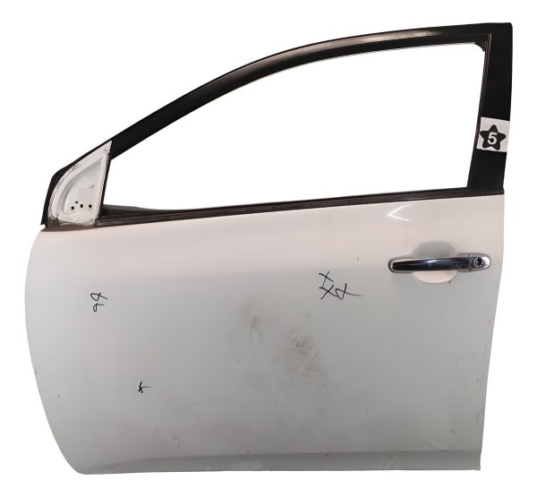 Puerta Delantera Izquierda Toyota Corolla G10 (06131626)