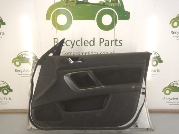 Puerta Delantera Derecha Subaru Legacy (03913738)