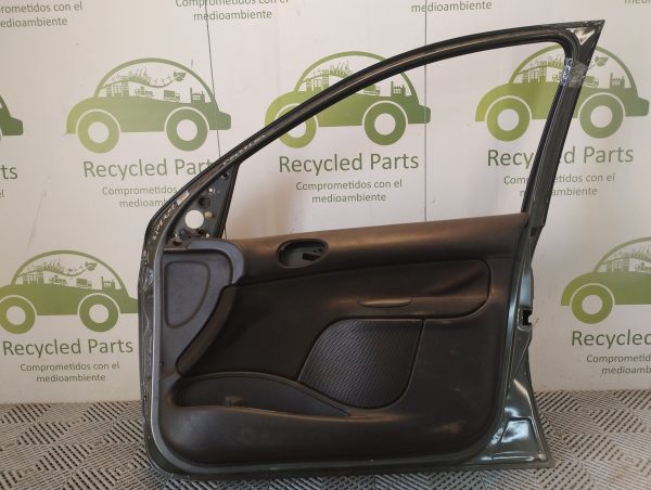 Puerta Delantera Derecha Peugeot 207 (05132483)