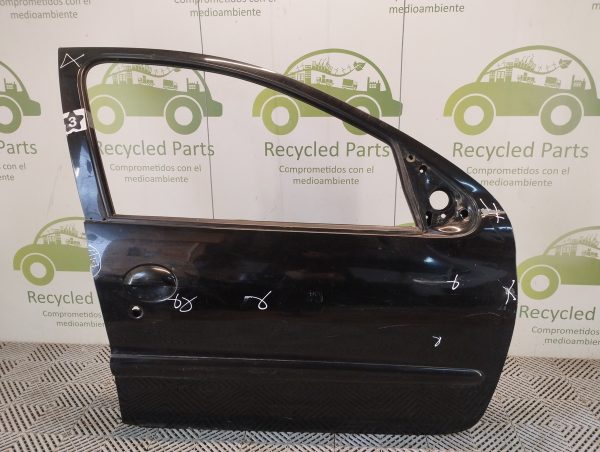 Puerta Delantera Derecha Peugeot 206 (05413661)