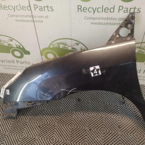Guardabarro Izquierdo Peugeot 807 (04106094)