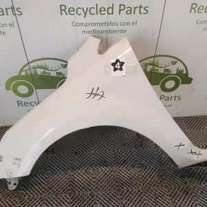 Guardabarro Izquierdo Ford Focus 2 (01589434)