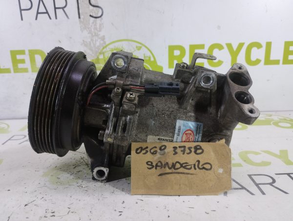 Compresor De A/a Renault Sandero 1.6 (05683758)