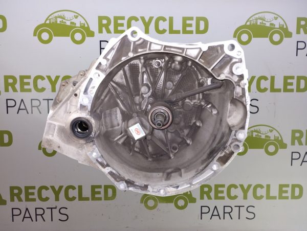 Caja De Velocidades Nissan Tiida 1.8 16v (05373566)