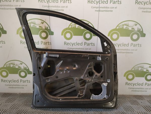 Puerta Delantera Izquierda Vw Voyage (05448074)