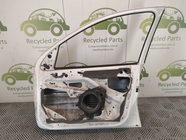 Puerta Delantera Derecha Peugeot 207 (06060109)