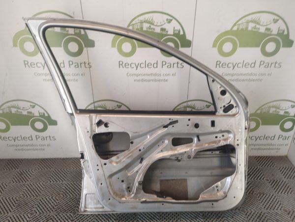 Puerta Delantera Izquierda Peugeot 207 (06245682)