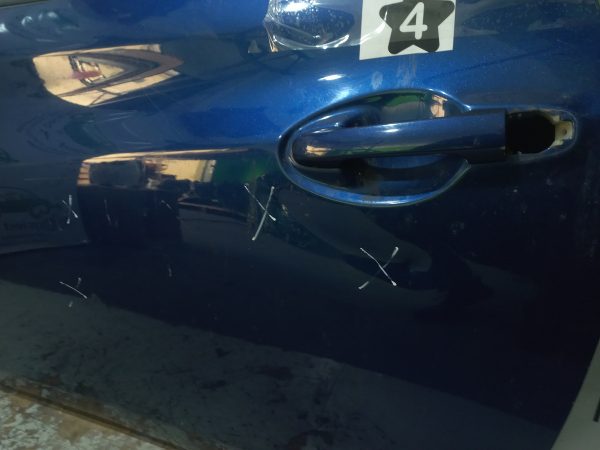 Puerta Delantera Izquierda Hyundai Genesis (04348327) Lp