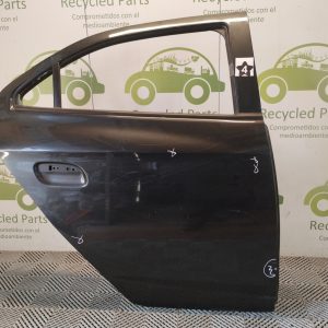 Puerta Trasera Derecha Chevrolet Prisma (05392073)