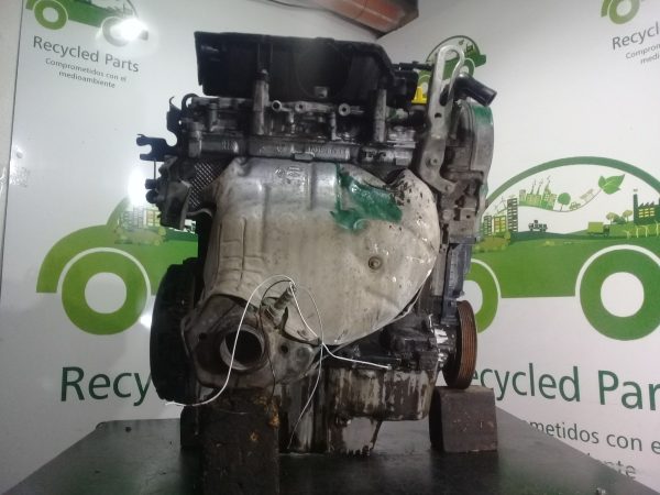 Motor Renault Sandero 1.6 16v (03994908)