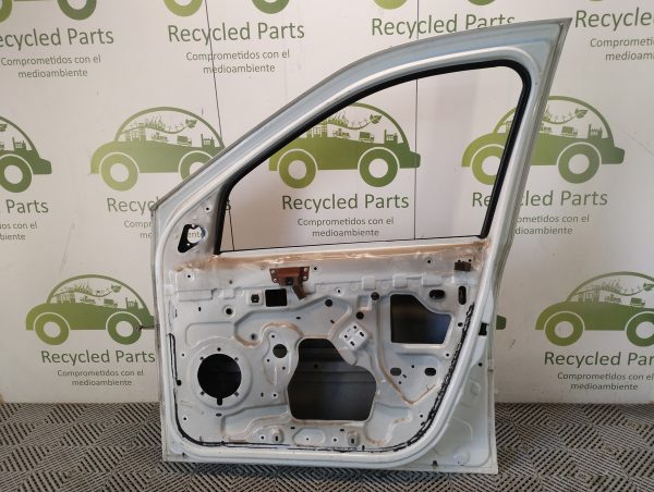 Puerta Delantera Derecha Renault Logan Lv (05515161)