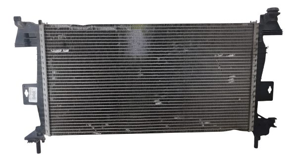 Radiador De Agua Ford Focus 3 1.6 (05908396)