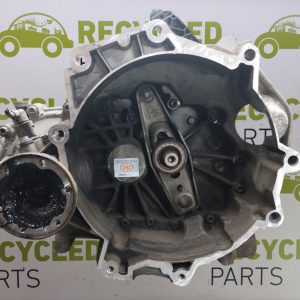 Caja De Volocidades Vw Gol Trend 1.6 8v(06099477)