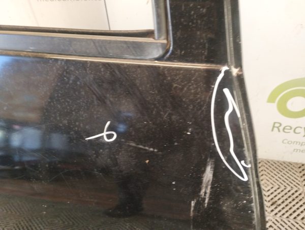 Puerta Trasera Derecha Renault Sandero Lv (06263189)
