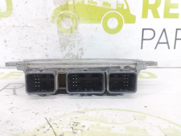 Modulo De Inyeccion Nissan Versa 1.6 (03851013)