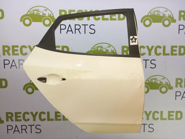 Puerta Trasera Derecha Hyundai Tucson (04620723) Lp