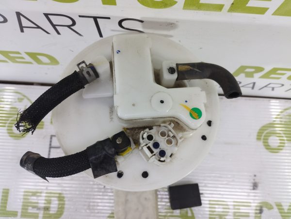 Bomba De Nafta Toyota Yaris 1.5 (05515429)