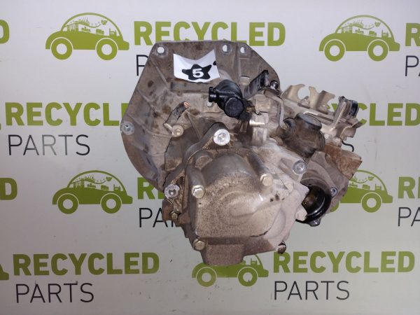 Caja De Velocidades Fiat Cronos 1.3 8v (05896448)