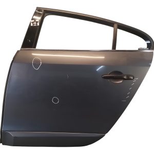 Puerta Trasera Izquierda Renault Fluence (05569786)