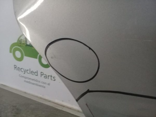 Puerta Trasera Derecha Nissan Tiida 4p (02049366) Lp