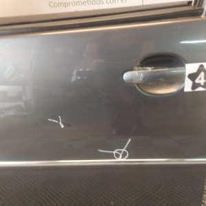Puerta Delantera Izquierda Vw Bora (05975798)